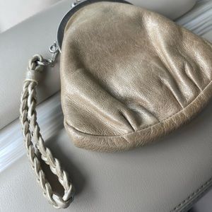 Hobo change wallet